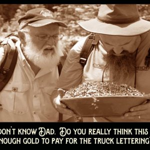 gold_truck_lettering