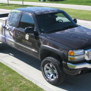 Bedrock Landscaping Full wrap. This truck was navy blue.

Visit www.xtremesign.ca to see more...