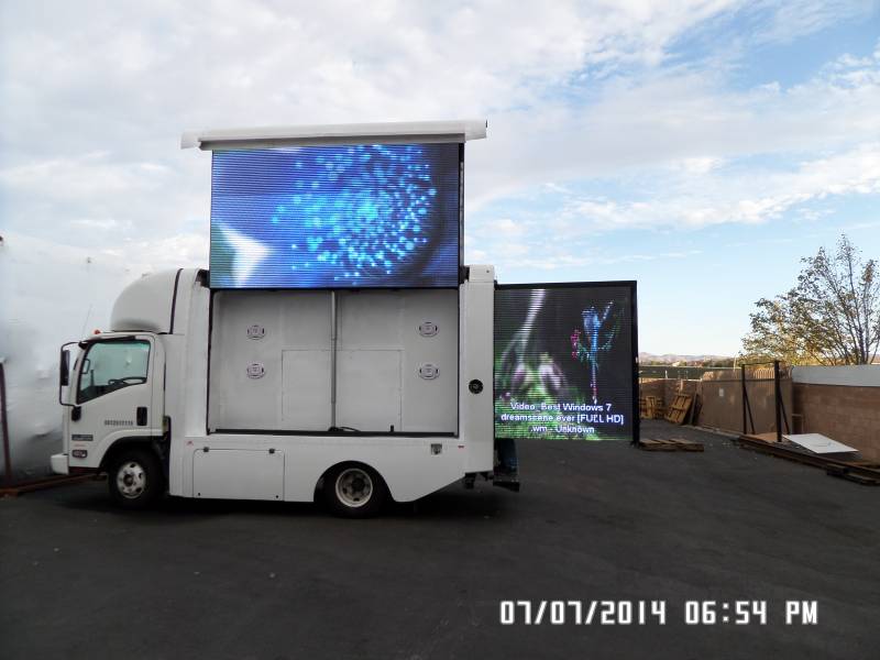 Digital Mobile Billboard Sign truck - built in August 2014(3)