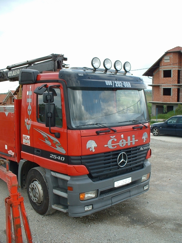 Mercedes truck