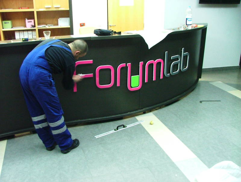 office desk @Forumlab