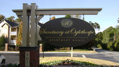 residential entrance sign 032